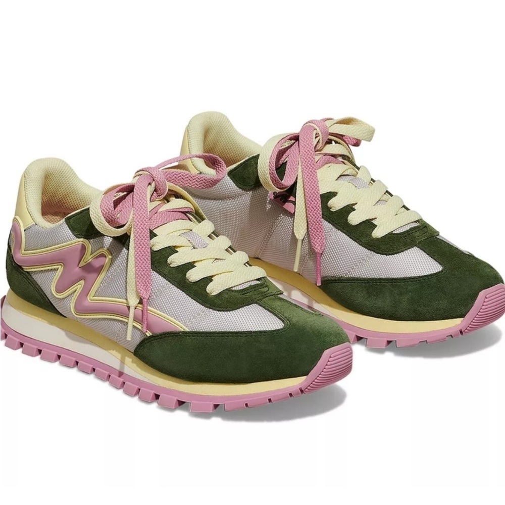 EUC! MARC JACOBS THE JOGGER contrasting lace up sneakers. Size 38.